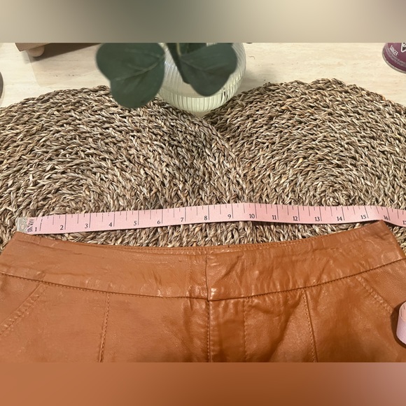 Bebe 100% Genuine leather shirts - Picture 9 of 10